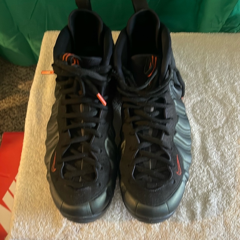 Nike Air Foamposite Pro Sequoia Size 14